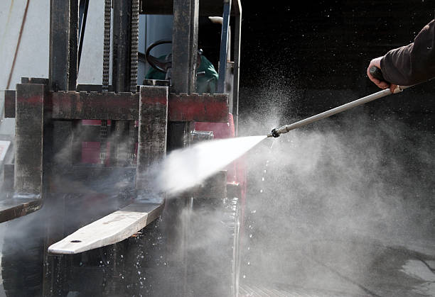 Best Driveway Pressure Washing  in Lford, MI